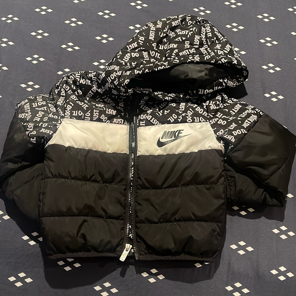 Toddler 4T Nike Black/Gray Puffer Jacket